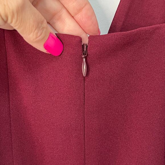 Dress The Population Alessia Wine Burgundy V-Neck Tie Waist Crepe Size XS NWT - Picture 9 of 16